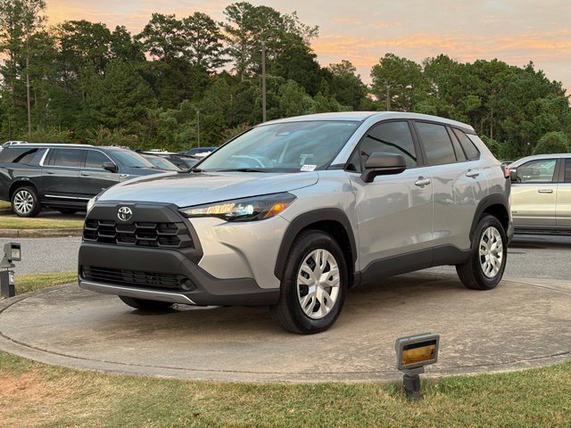 Used 2026 Toyota Corolla Cross L FWD image 3