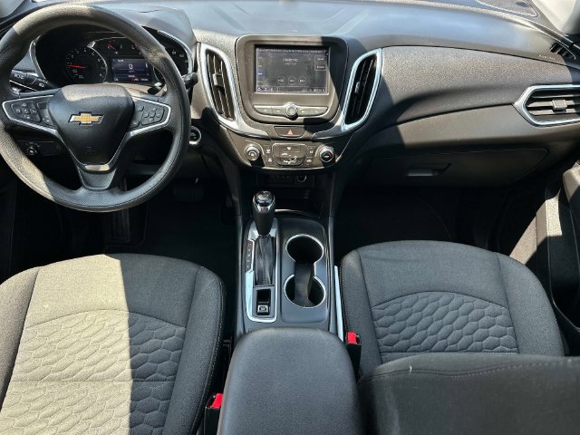 Used 2020 Chevrolet Equinox LT w/ LPO, Floor Liner Package FWD image 14