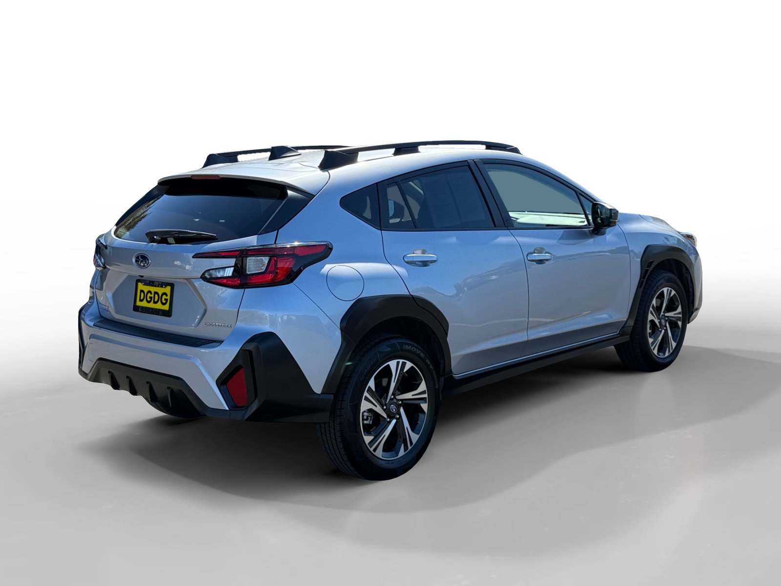 Used 2024 Subaru Crosstrek 2.0i Premium w/ Crosstrek Mirror Package AWD/4WD image 5
