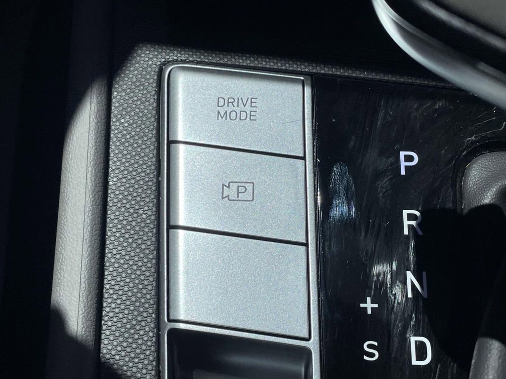 Certified 2023 Hyundai Elantra SEL w/ Convenience Package FWD image 29