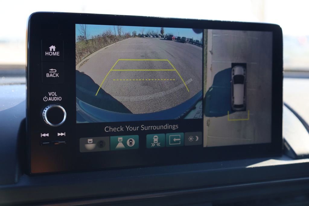 Used 2024 Honda Pilot TrailSport image 25