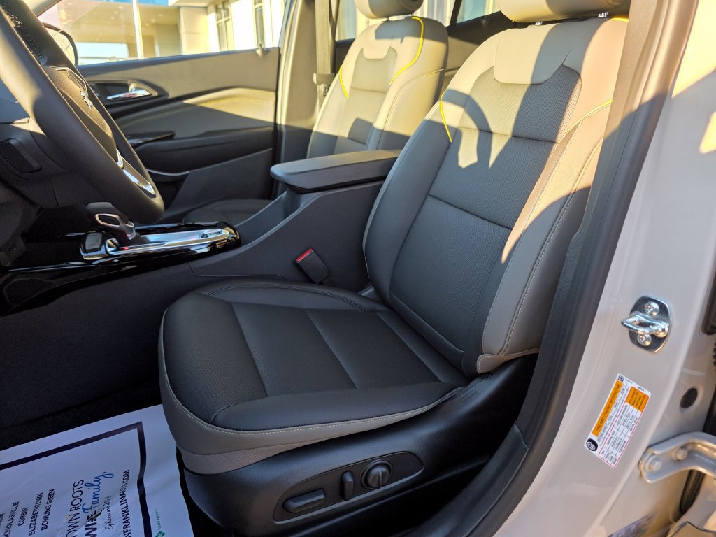 New 2026 Chevrolet Trax ACTIV w/ Driver Confidence Package FWD image 12