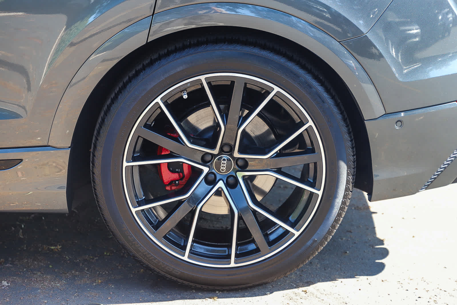 Used 2022 Audi SQ8 Prestige AWD/4WD image 12