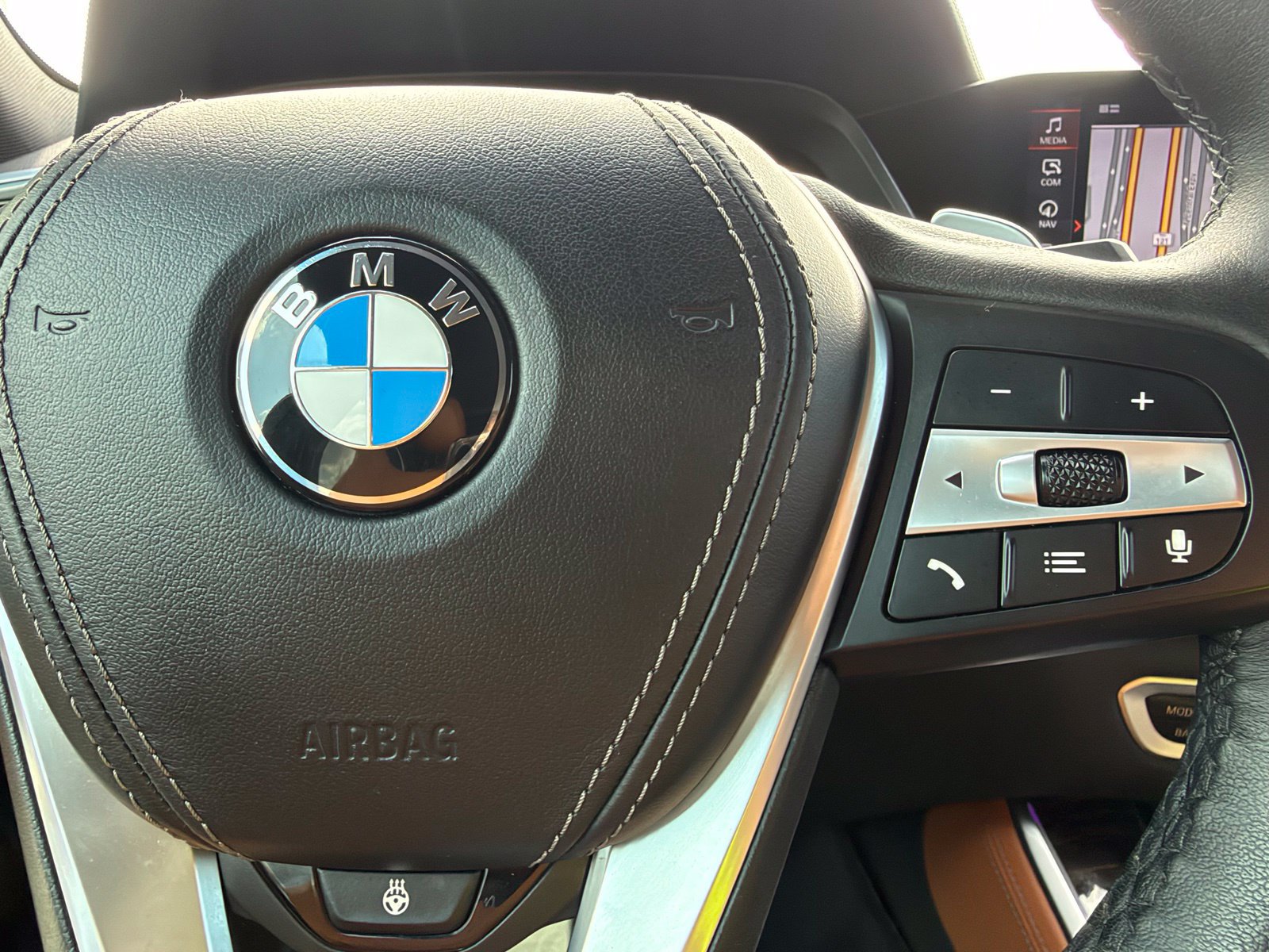 Used 2021 BMW X5 sDrive40i w/ Premium Package RWD image 16