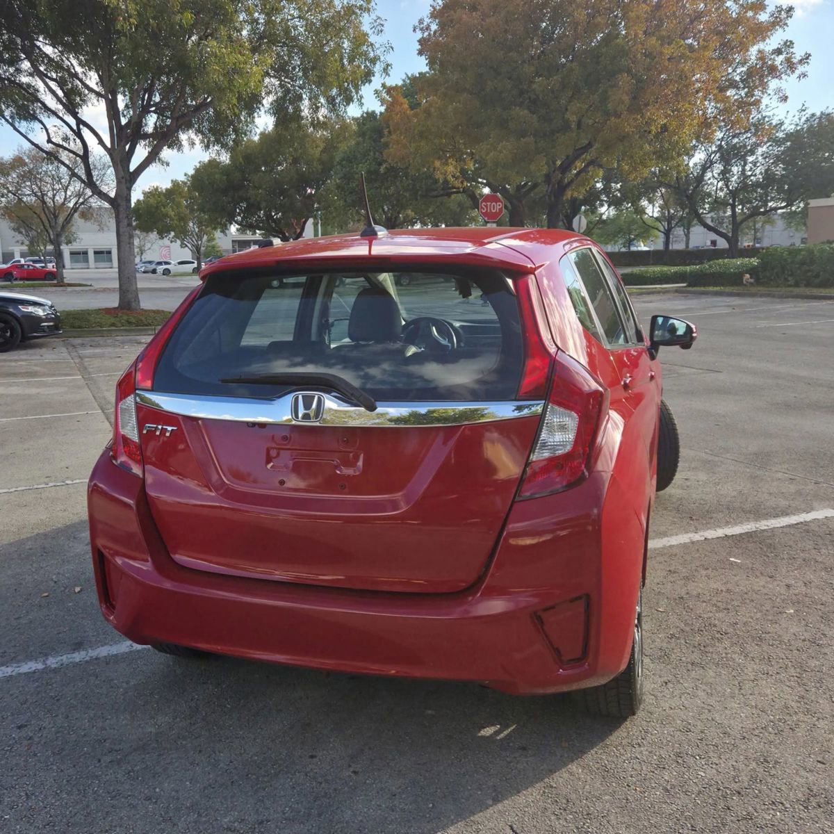 Used 2018 Honda Fit EX-L image 4
