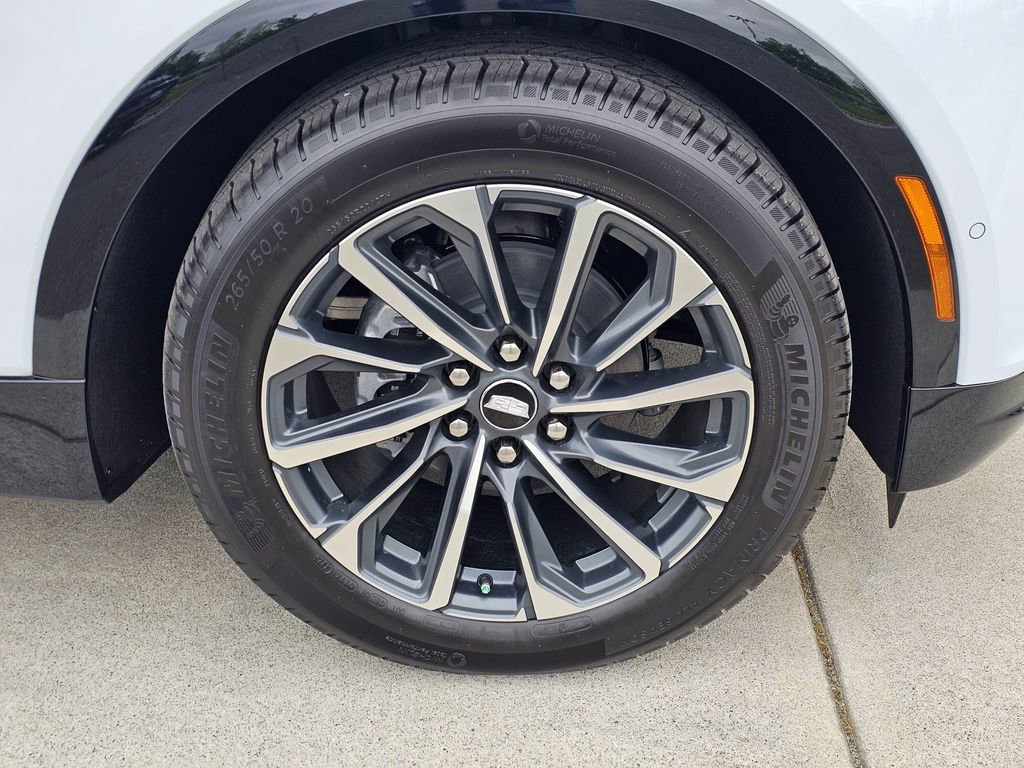 New 2026 Cadillac Lyriq Sport AWD/4WD image 9