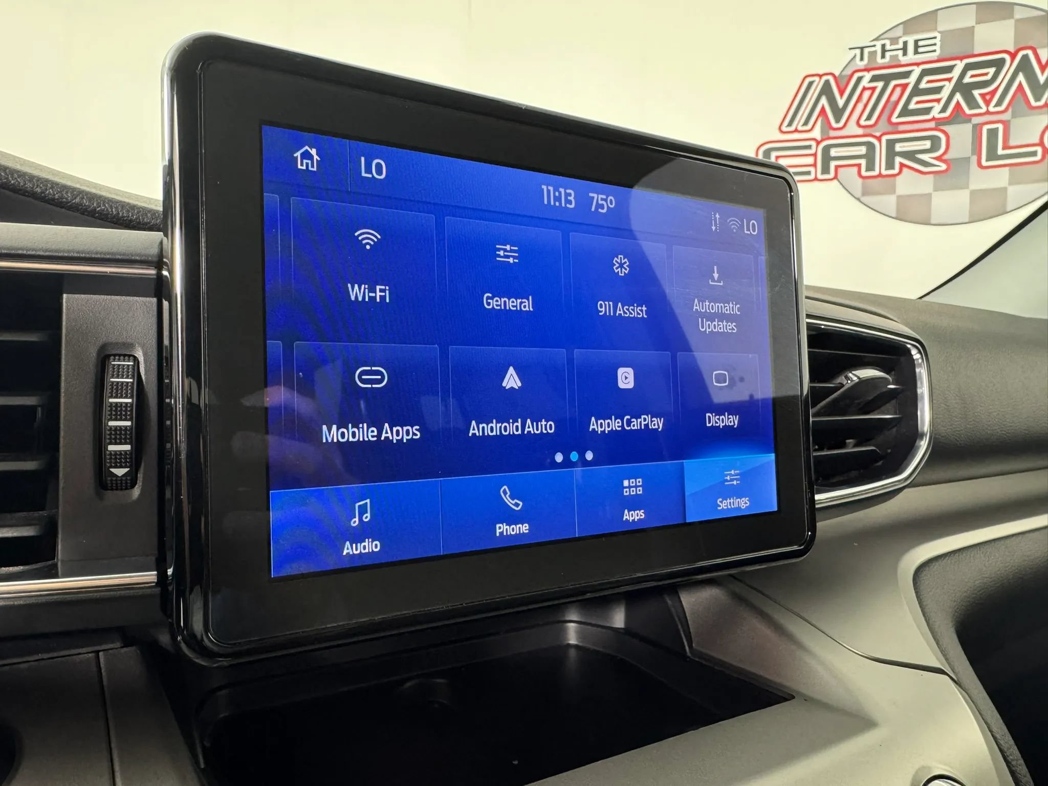 Used 2022 Ford Explorer XLT w/ Equipment Group 202A AWD/4WD image 20