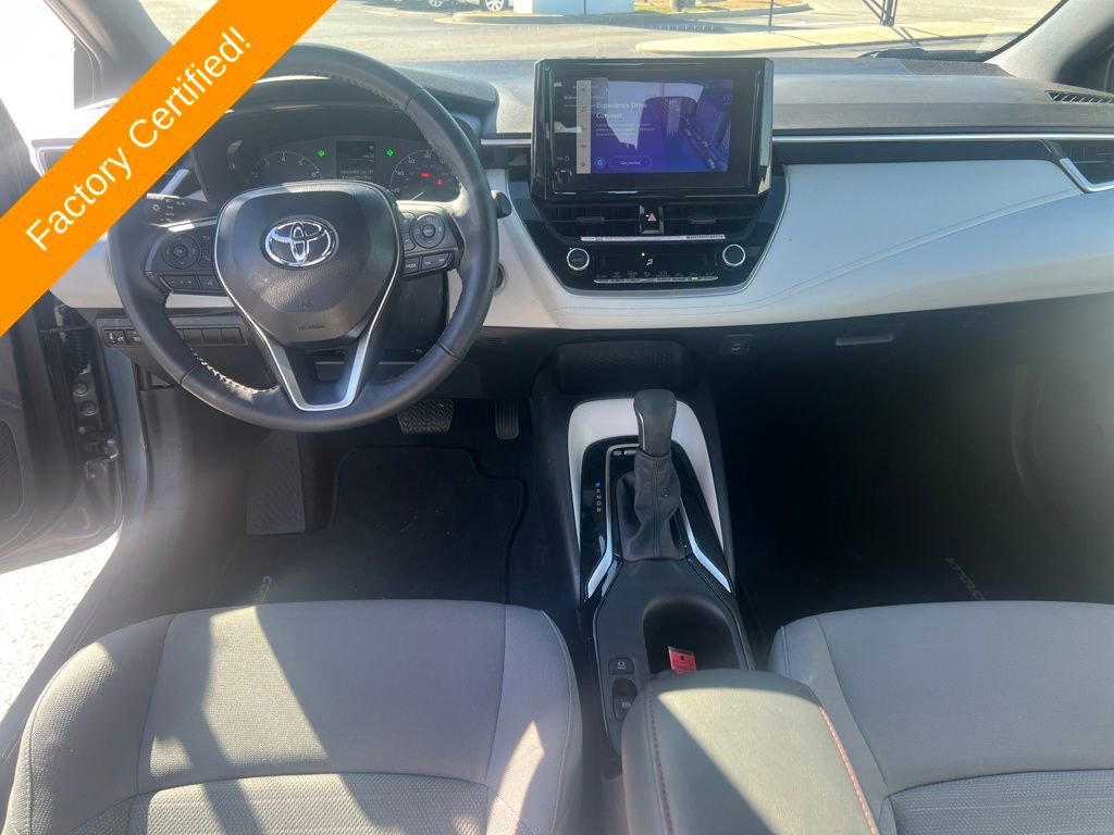 Used 2025 Toyota Corolla SE image 13