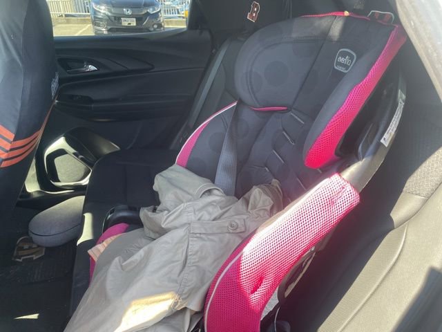 Used 2021 Chevrolet TrailBlazer RS w/ Sun and Liftgate Package image 10