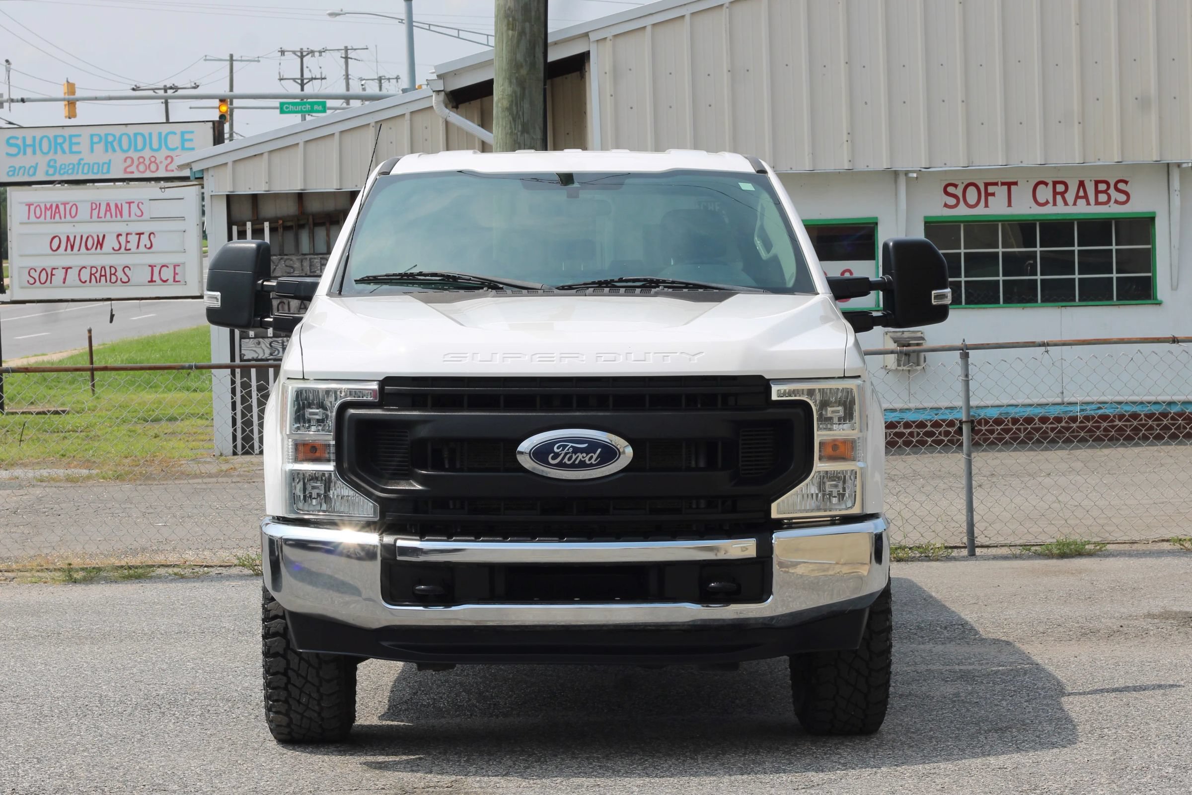 Used 2022 Ford F250 XL w/ Power Equipment Group AWD/4WD image 2