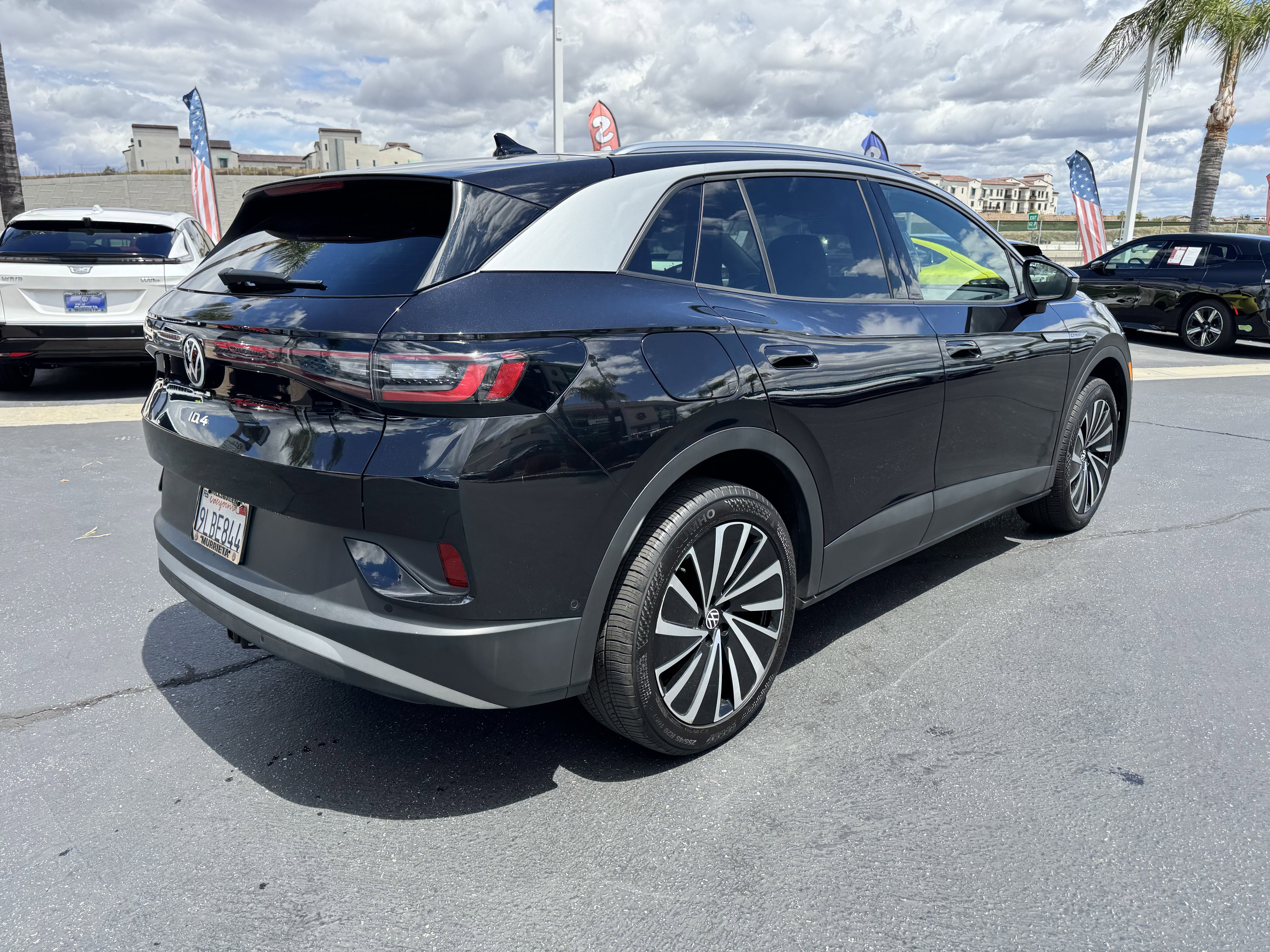 Used 2023 Volkswagen ID.4 Pro S Plus AWD/4WD image 10