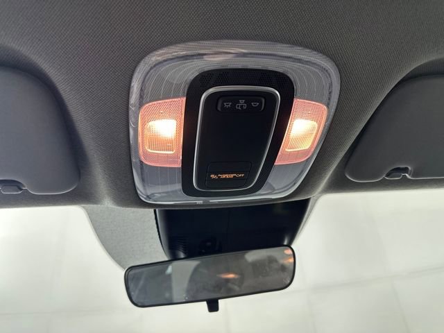 Certified 2025 Hyundai Elantra Sport image 53