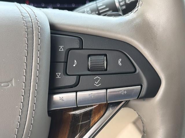 Certified 2024 Cadillac Escalade ESV Sport Platinum AWD/4WD image 26