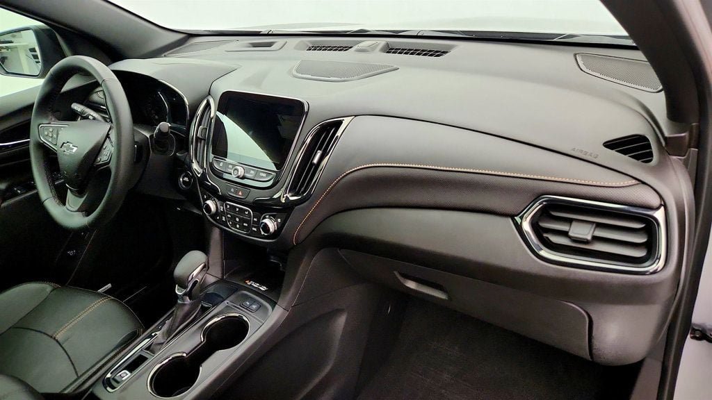 Used 2023 Chevrolet Equinox Premier FWD image 23