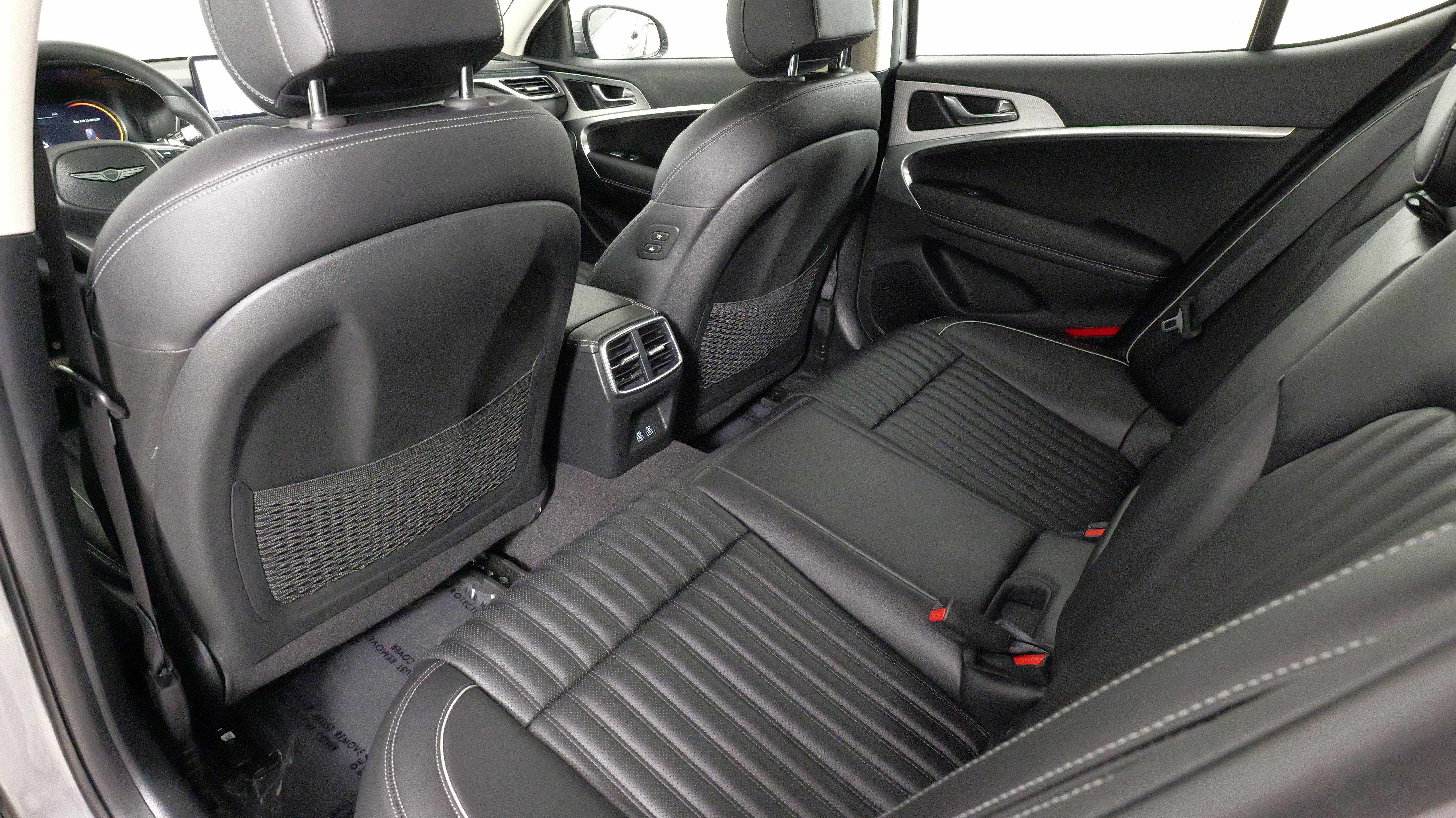 Used 2026 Genesis G70 2.5T Prestige image 34