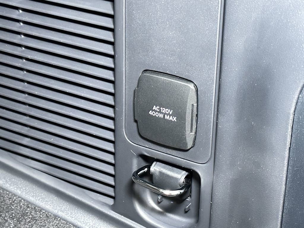 New 2026 Ford Expedition Platinum image 17