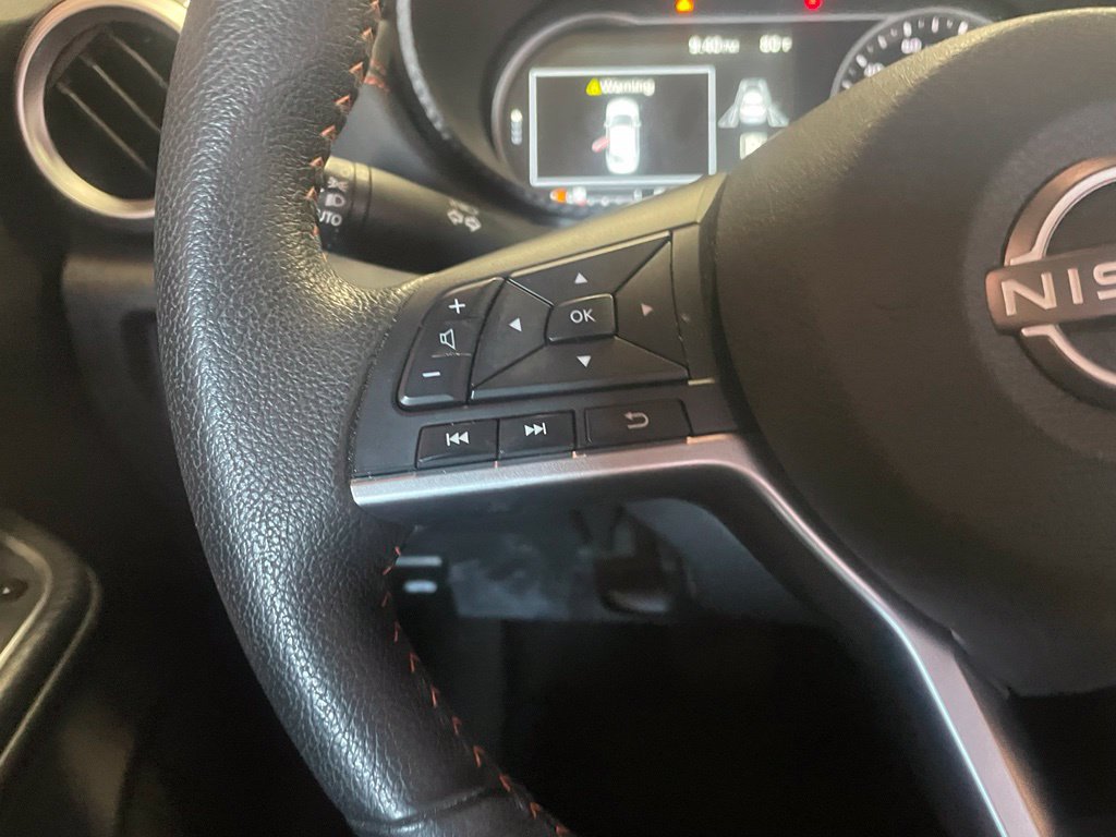 Certified 2025 Nissan Versa SR w/ Trunk Package FWD image 12