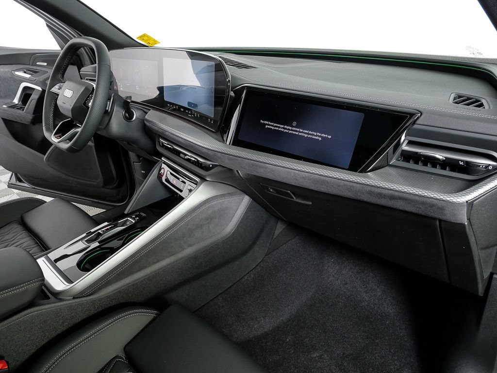 New 2026 Audi SQ5 Premium Plus image 24