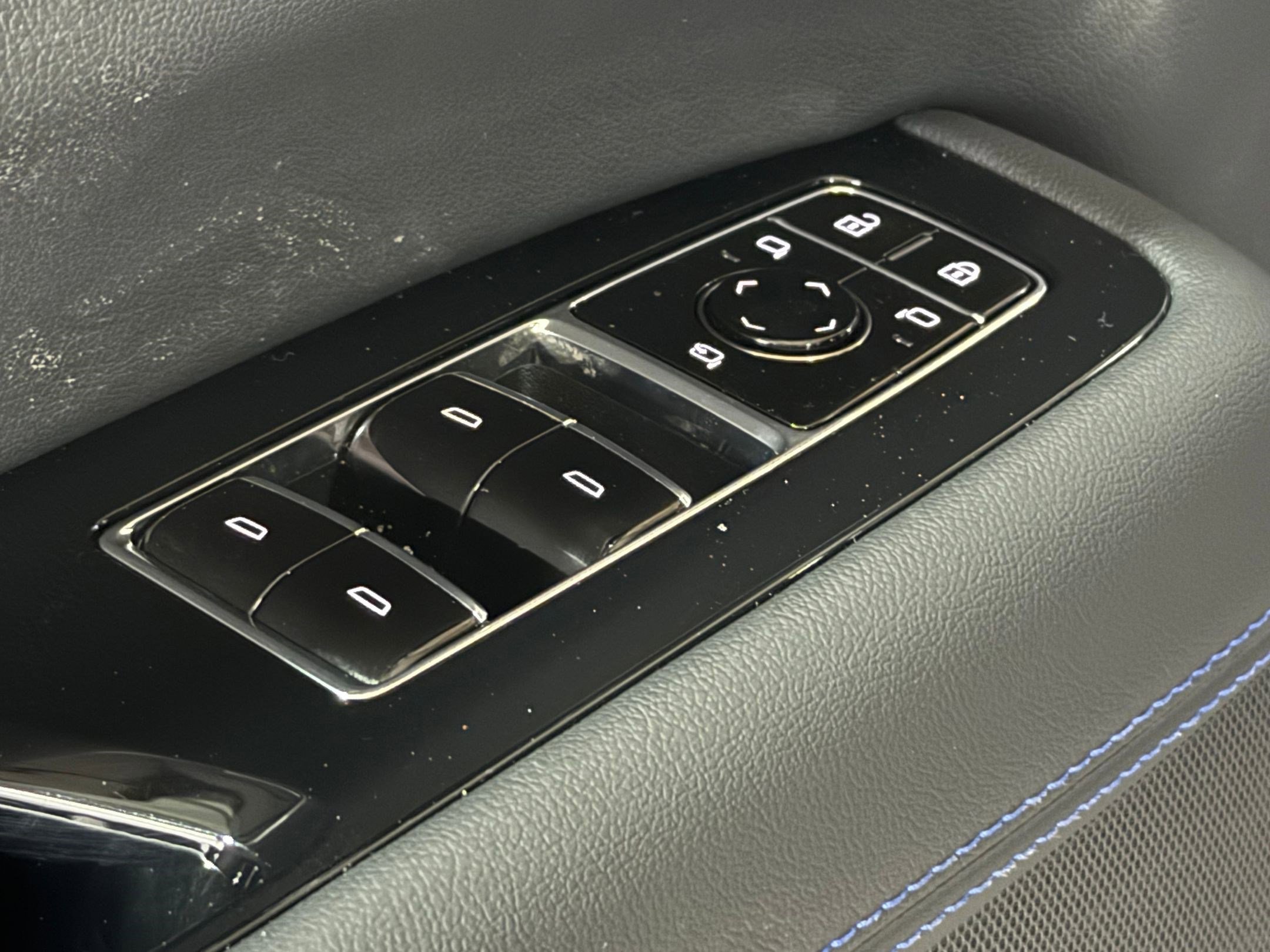 New 2026 Cadillac Escalade IQL Sport 1 image 20