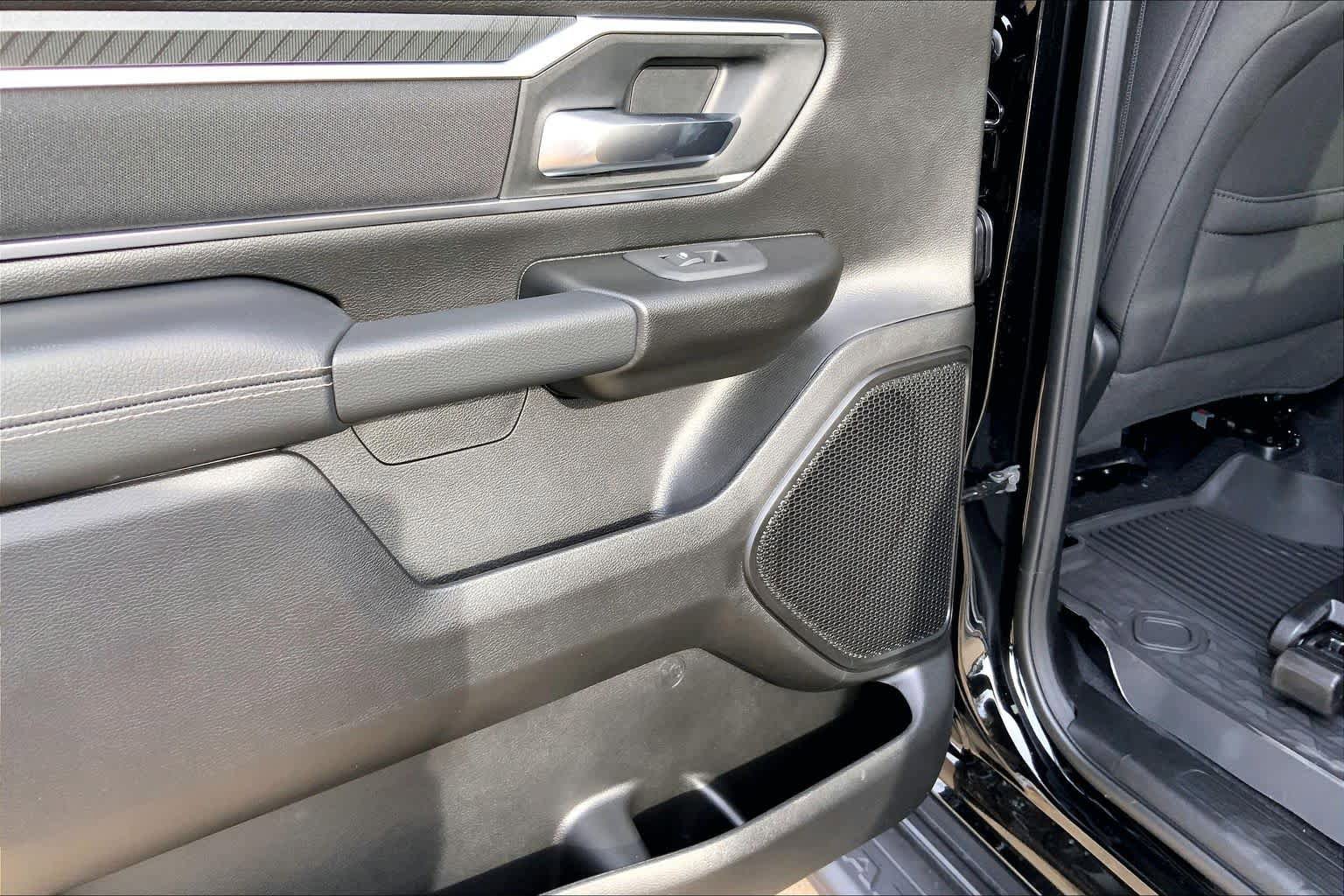 New 2026 RAM 1500 Lone Star AWD/4WD image 17