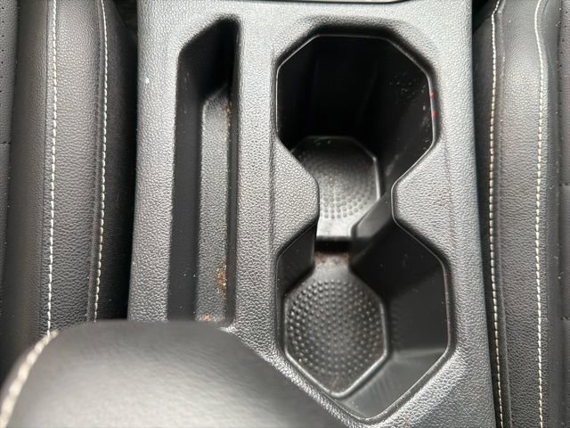 Used 2024 Volkswagen Jetta SE FWD image 32