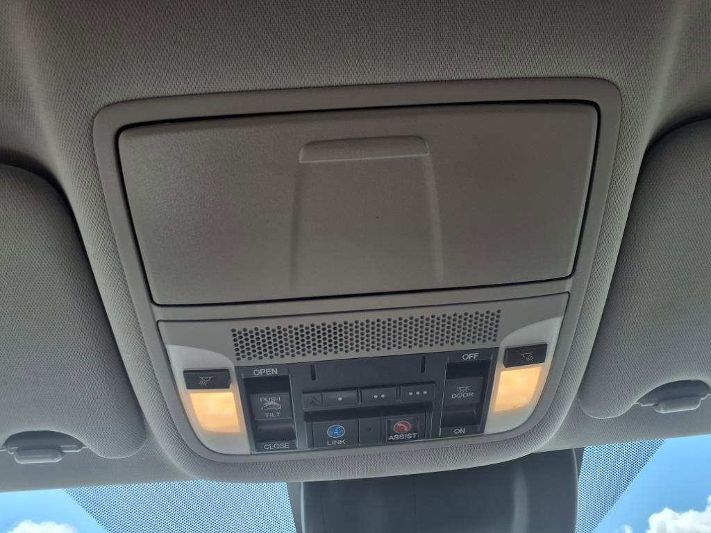 Used 2019 Acura MDX SH-AWD w/ Advance Package image 17