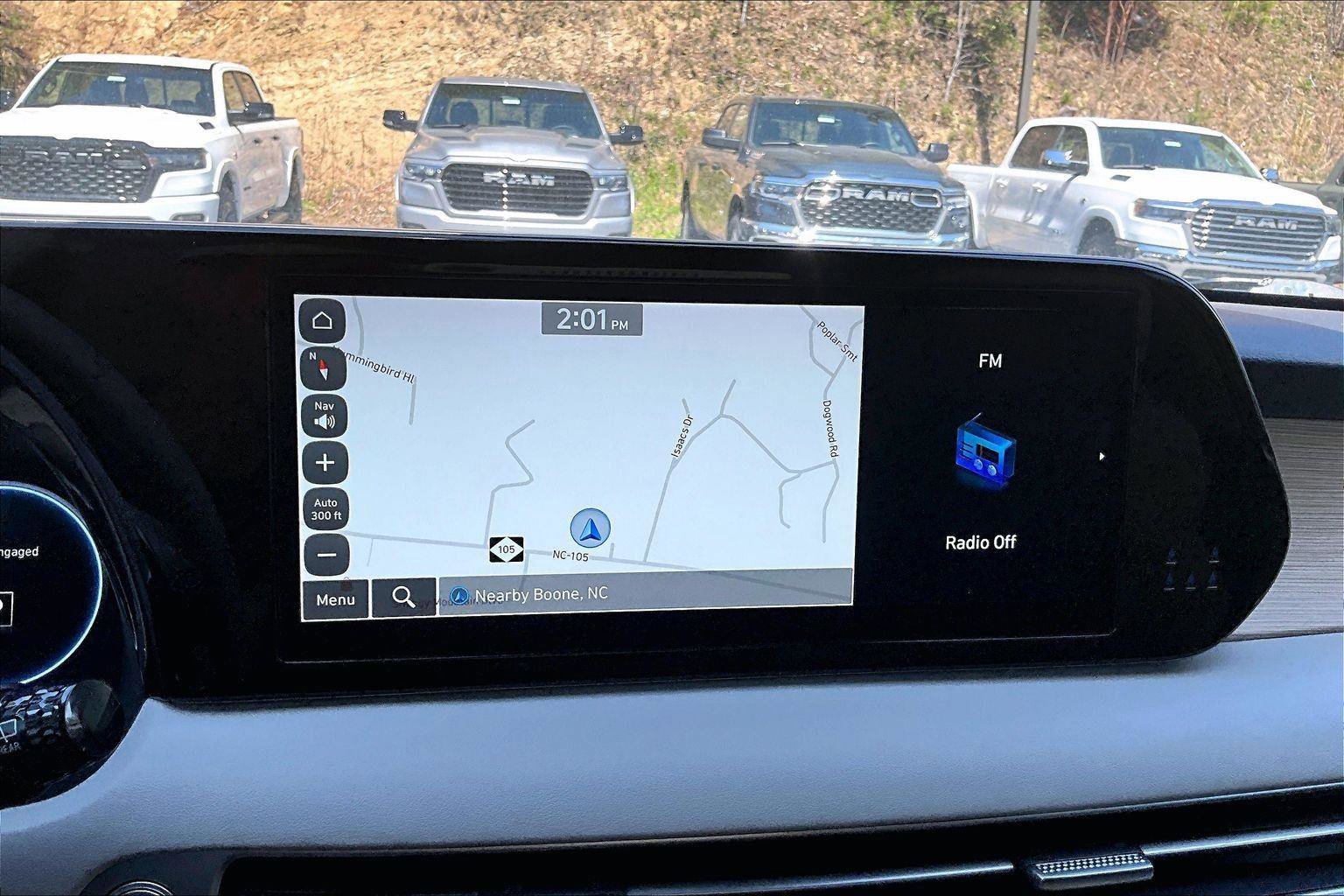 Used 2024 Hyundai Palisade Limited AWD/4WD image 33