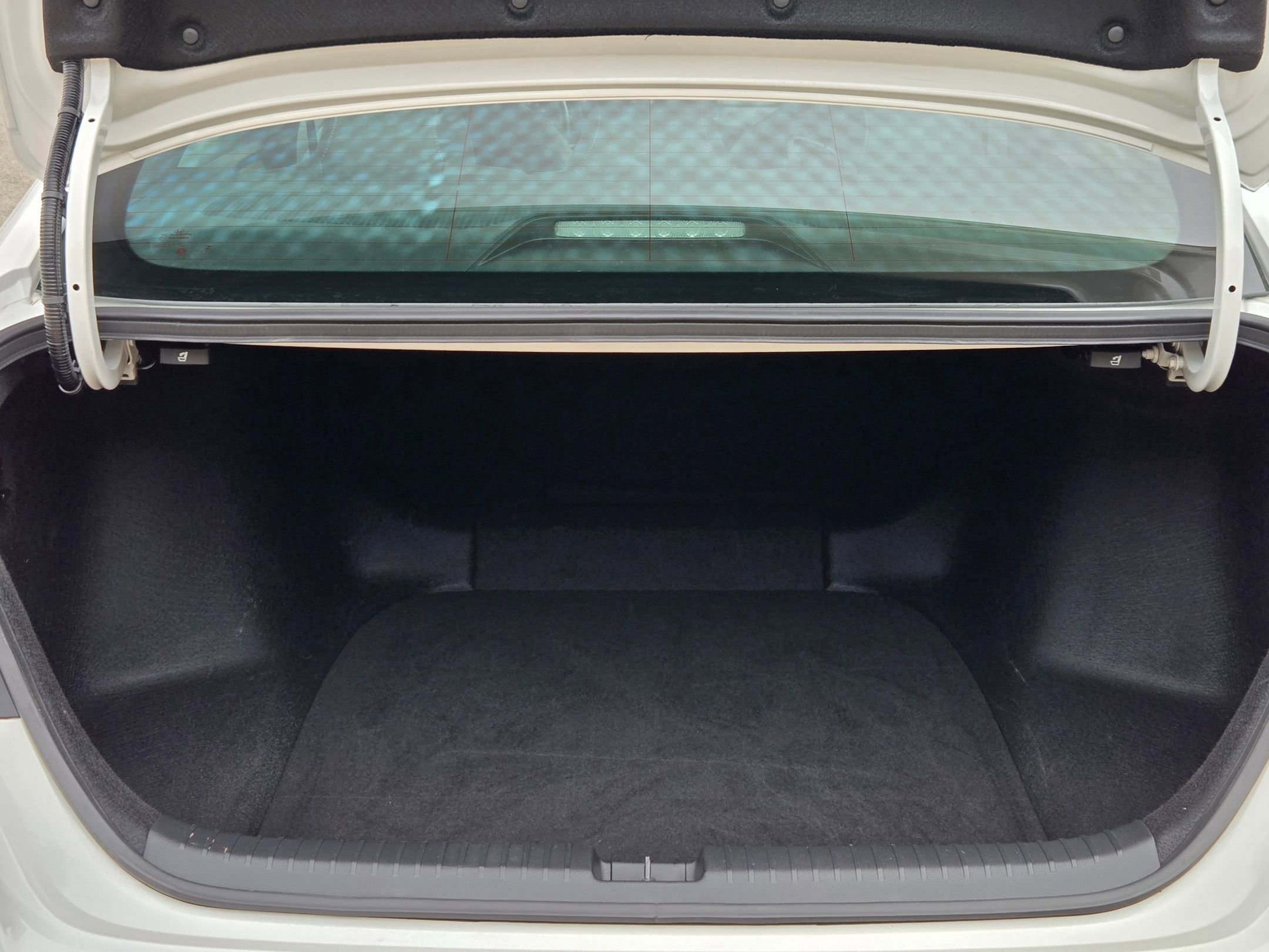 Certified 2025 Honda Accord Sport image 24