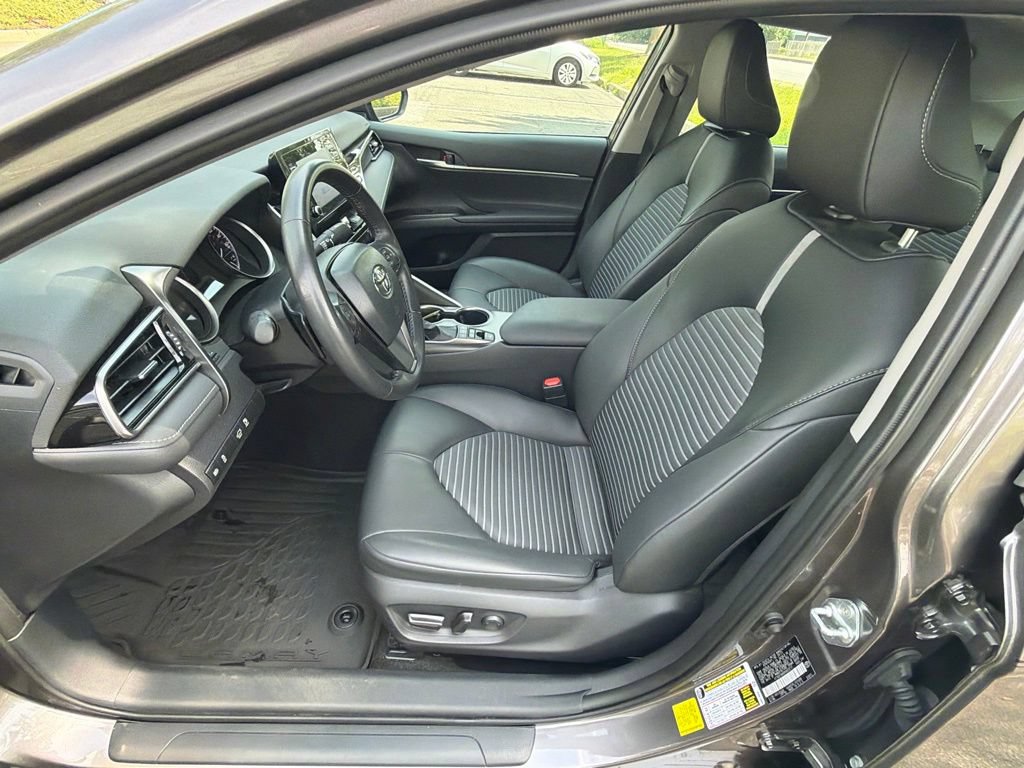 Used 2024 Toyota Camry SE FWD image 20