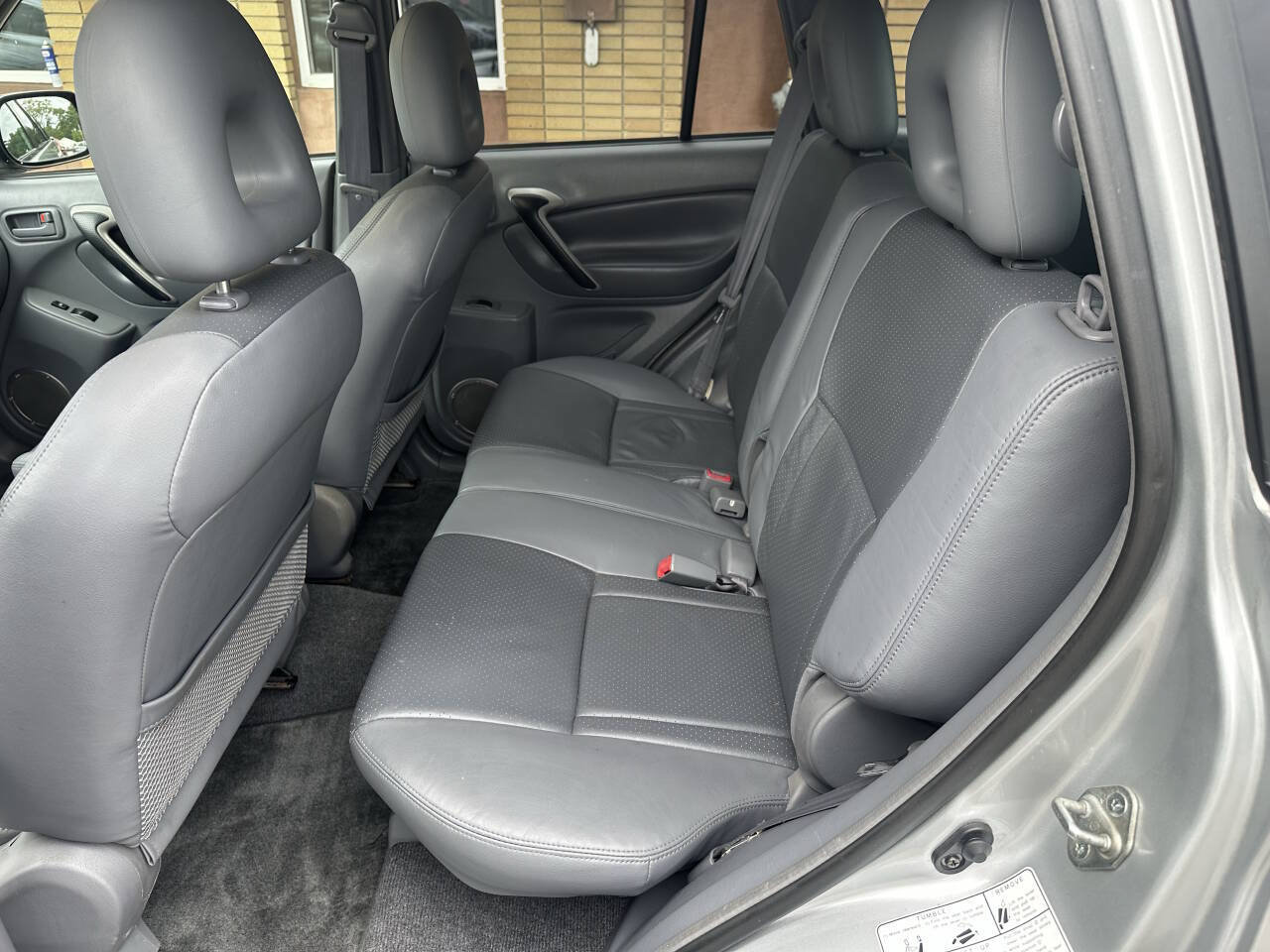 Used 2001 Toyota RAV4 4WD image 7