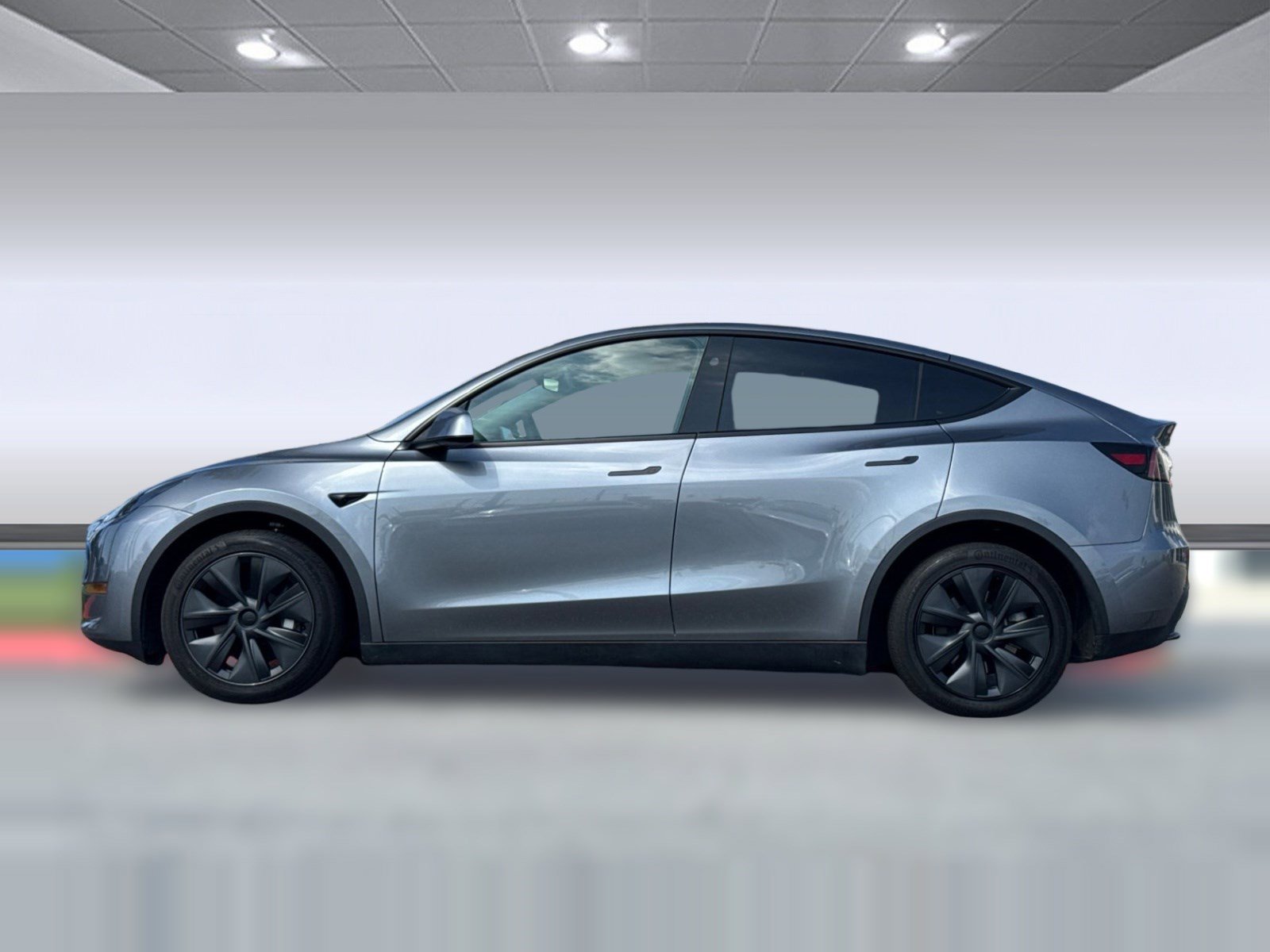 Used 2024 Tesla Model Y Long Range image 2