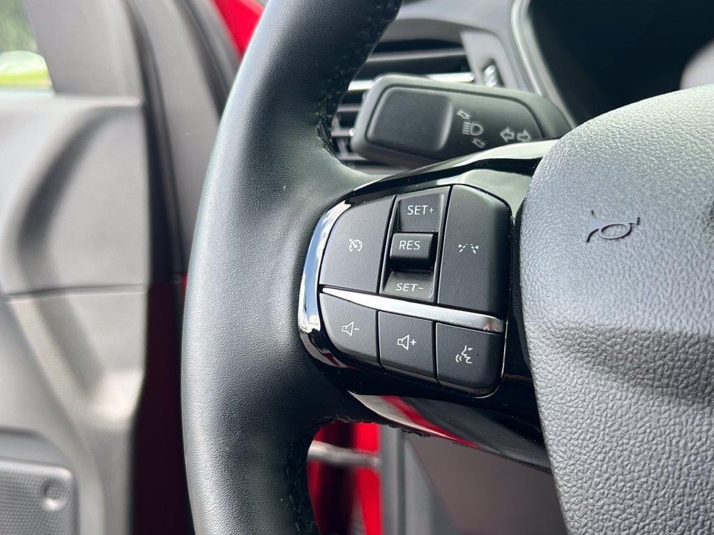 Used 2023 Ford Escape Active AWD/4WD image 24