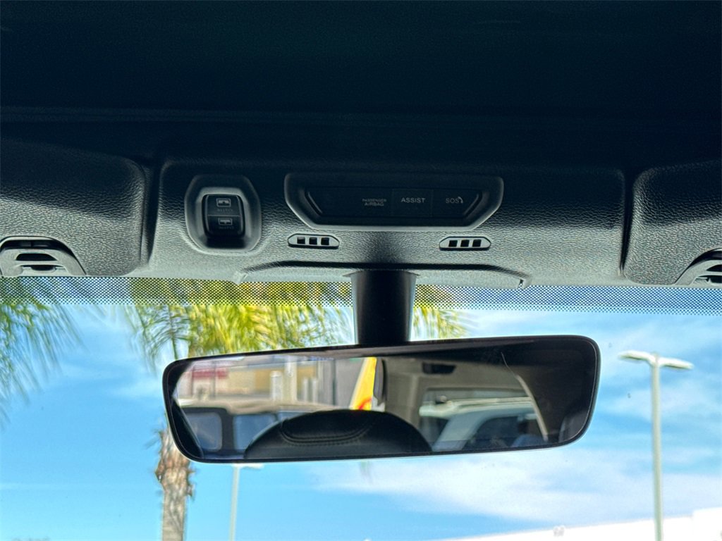 Certified 2022 Jeep Wrangler Unlimited Sahara w/ Cold Weather Group image 25