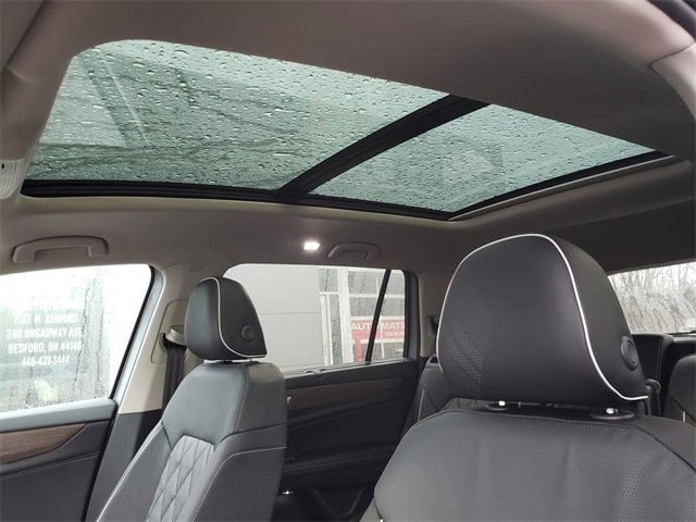 New 2026 Volkswagen Atlas SEL Premium R-Line image 7