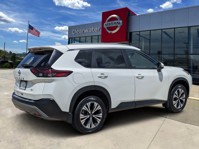 Used 2023 Nissan Rogue SV w/ SV Premium B Package FWD image 4