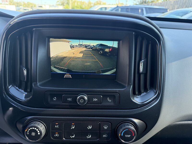 Used 2022 Chevrolet Colorado W/T RWD image 6