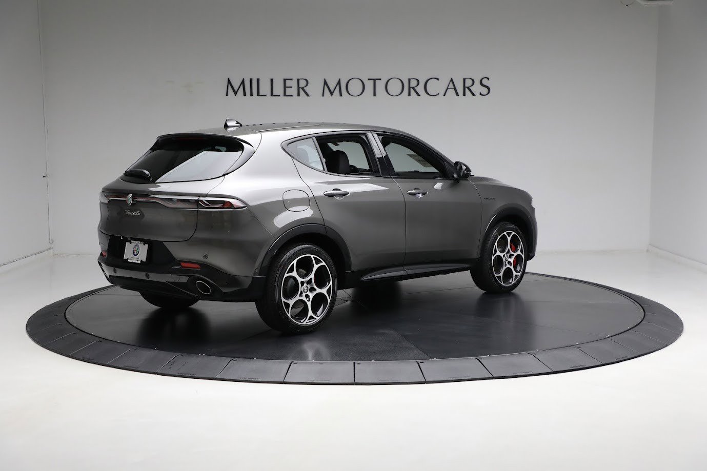 Used 2024 Alfa Romeo Tonale Veloce image 12