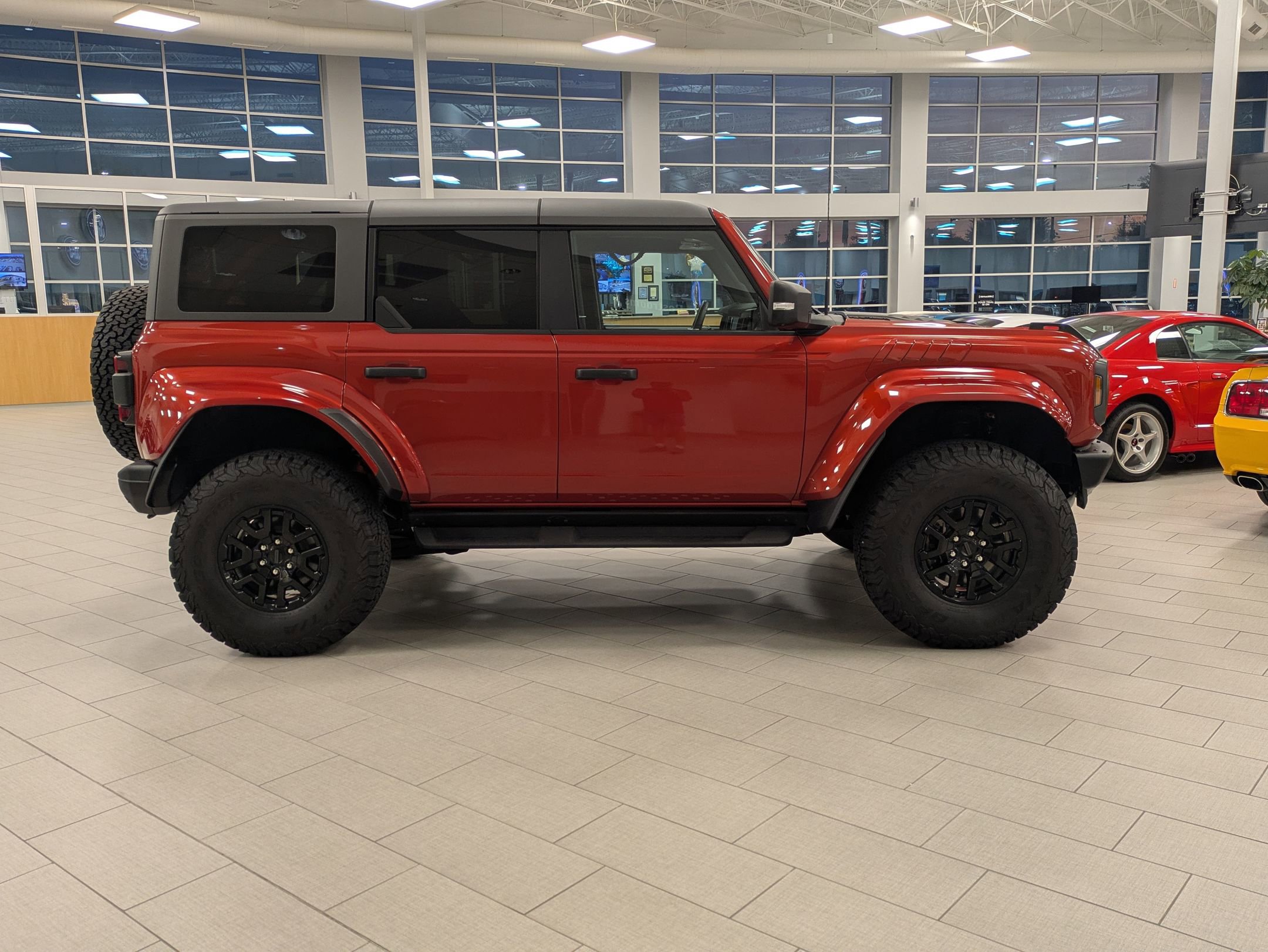 Used 2024 Ford Bronco Raptor w/ Interior Carbon Fiber Pack 6 image 3