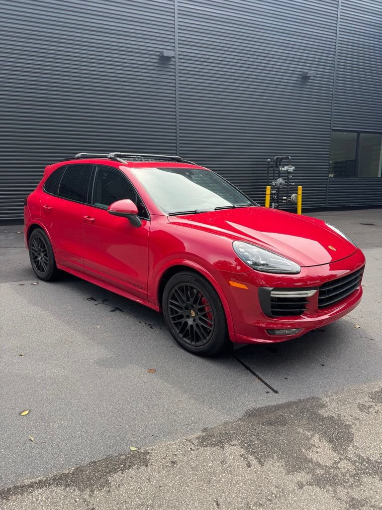 Used 2016 Porsche Cayenne GTS AWD/4WD image 3