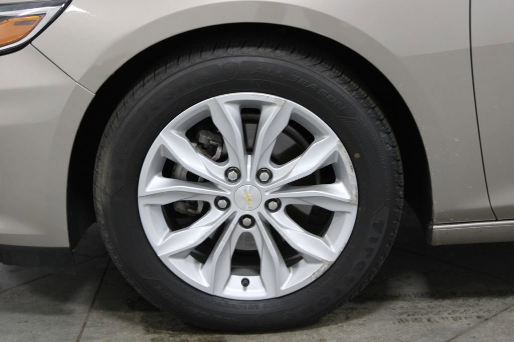 Used 2023 Chevrolet Malibu LT image 17