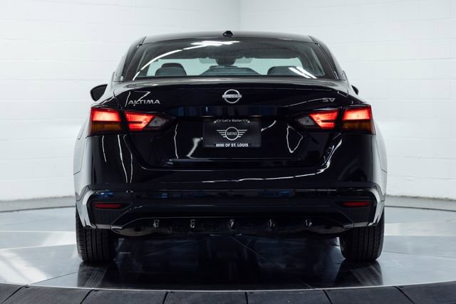 Used 2024 Nissan Altima 2.5 SV image 7