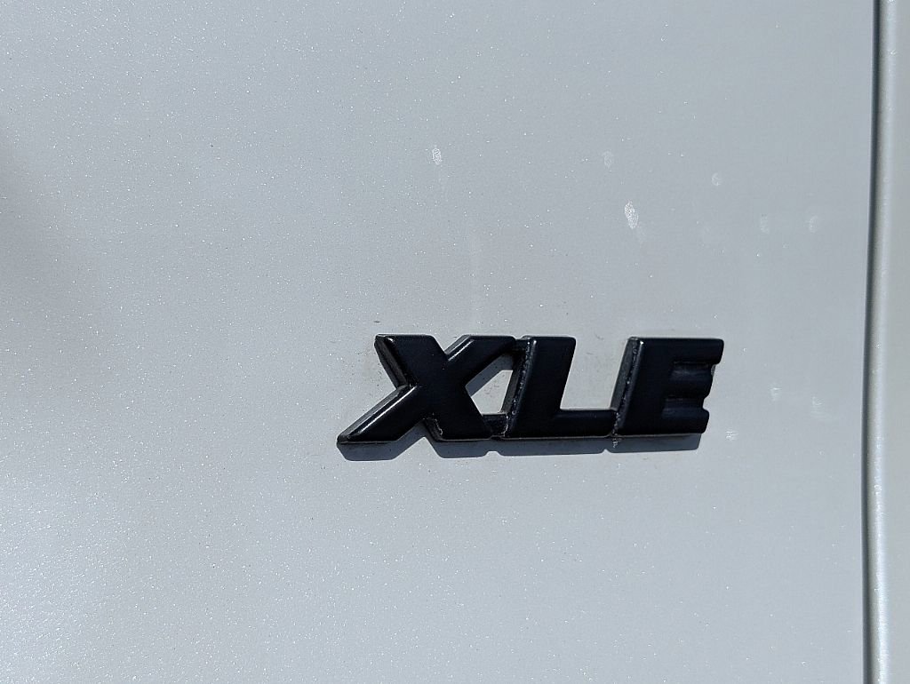 Used 2021 Toyota RAV4 XLE Premium w/ Carpet Mat Package (TMS) image 13