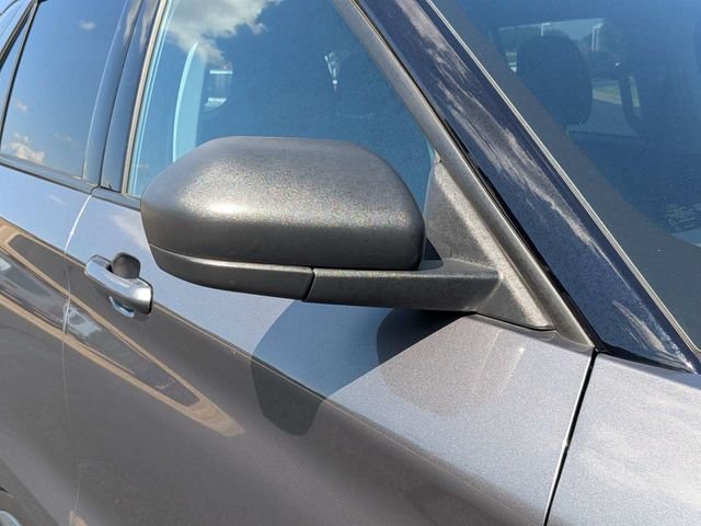 Used 2023 Ford Explorer XLT RWD image 14