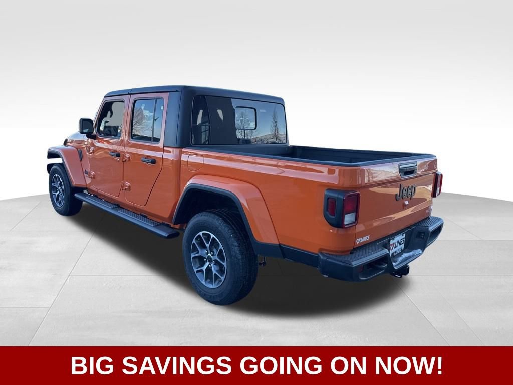 New 2025 Jeep Gladiator Sport image 8
