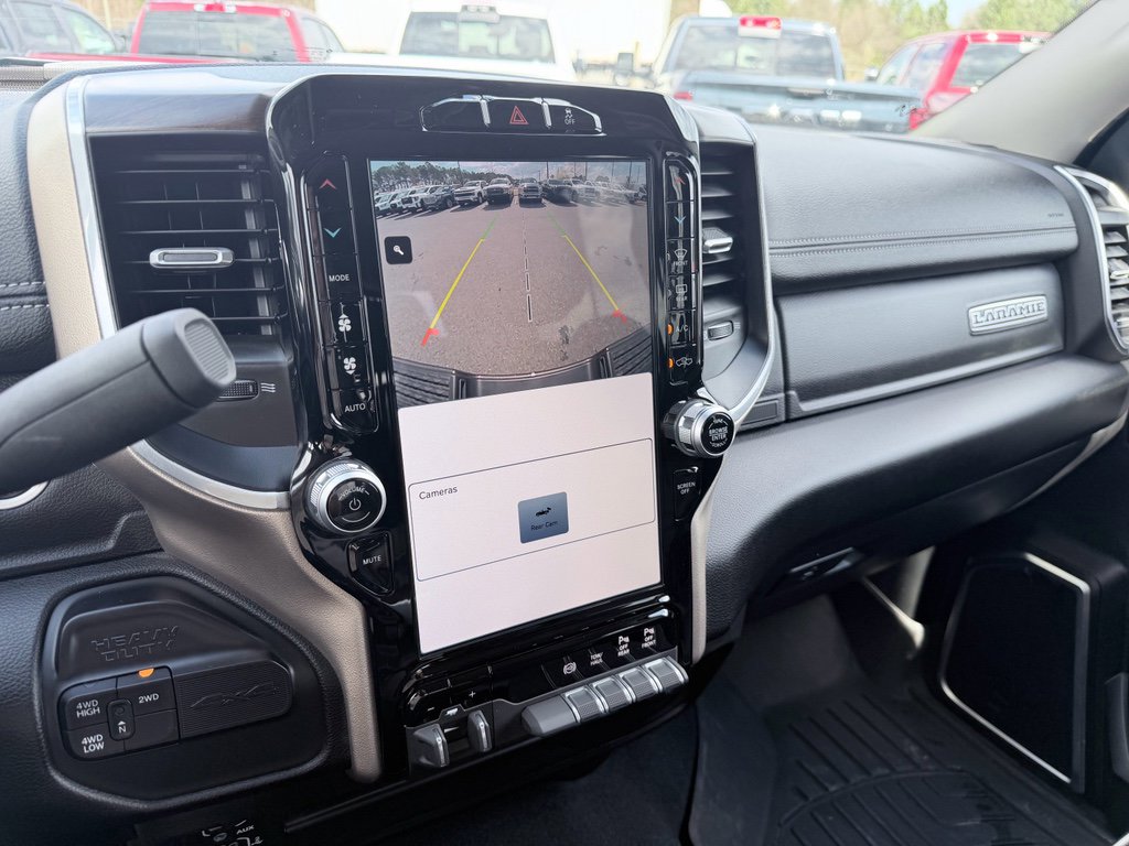 Used 2024 RAM 2500 Laramie image 19