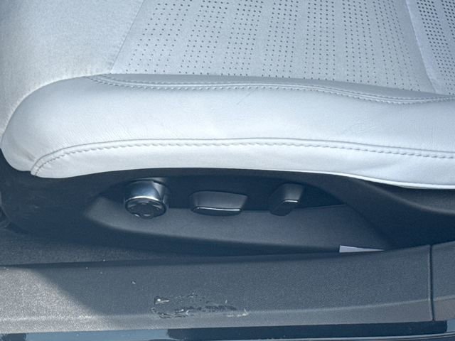 New 2025 Chevrolet Corvette E-Ray image 12