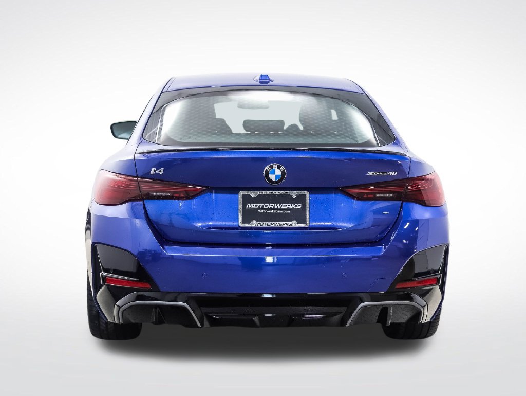 Used 2026 BMW i4 xDrive40i w/ M Sport Package AWD/4WD image 4