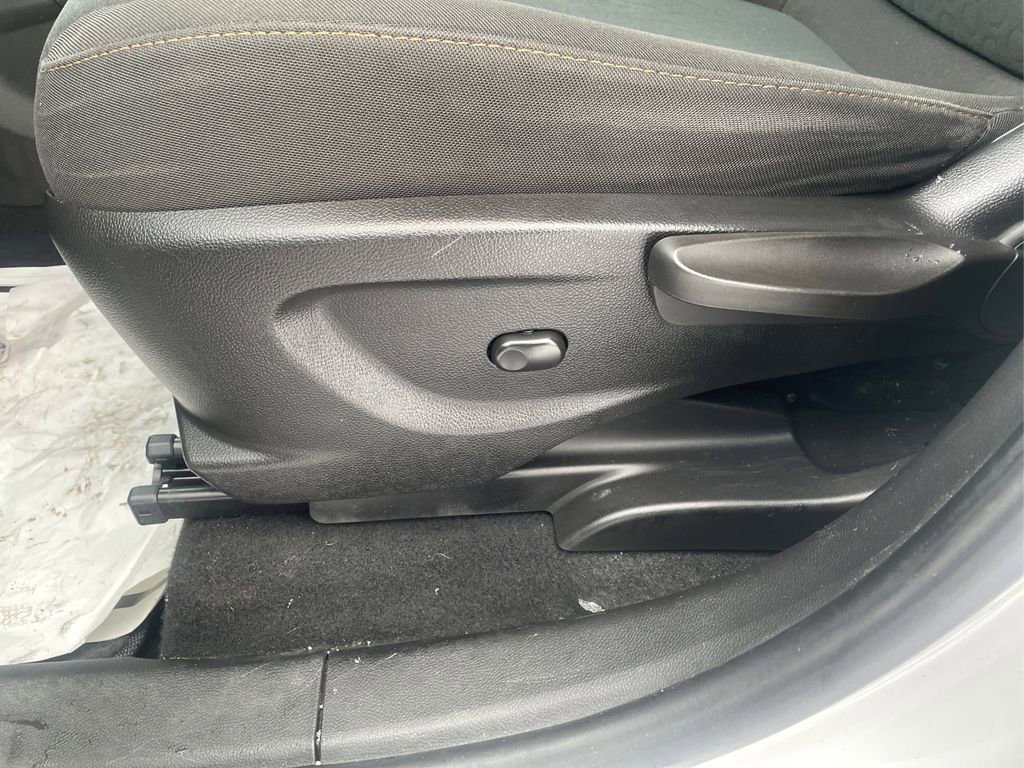 Used 2021 Chevrolet Trax LS w/ Tint and Cruise Package image 16