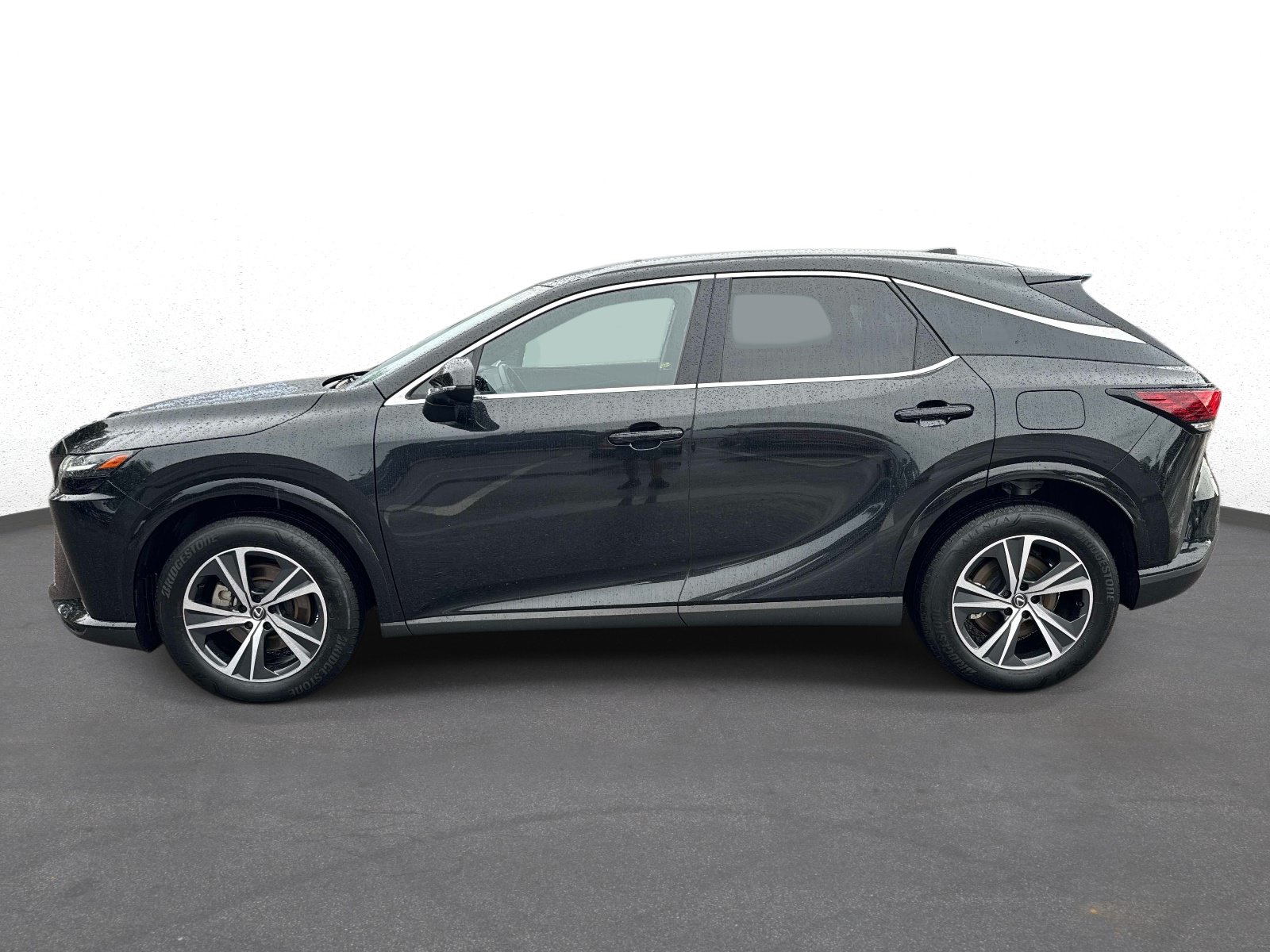Certified 2025 Lexus RX 350 Premium w/ Accessory Package (Z1) FWD image 6