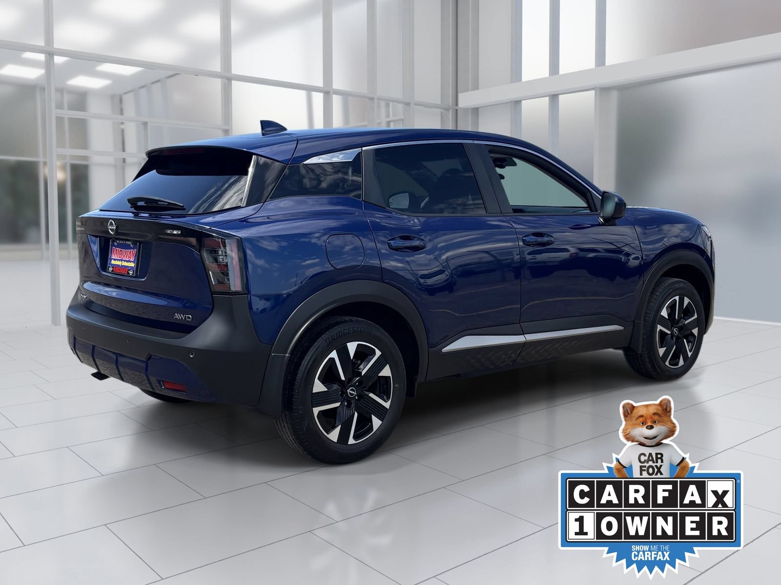 Used 2025 Nissan Kicks SV AWD/4WD image 6